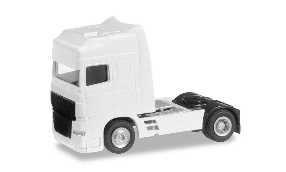 GM3930201 TT:120 Gauge DAF XF 105 SSC Tractor Unit White (2)