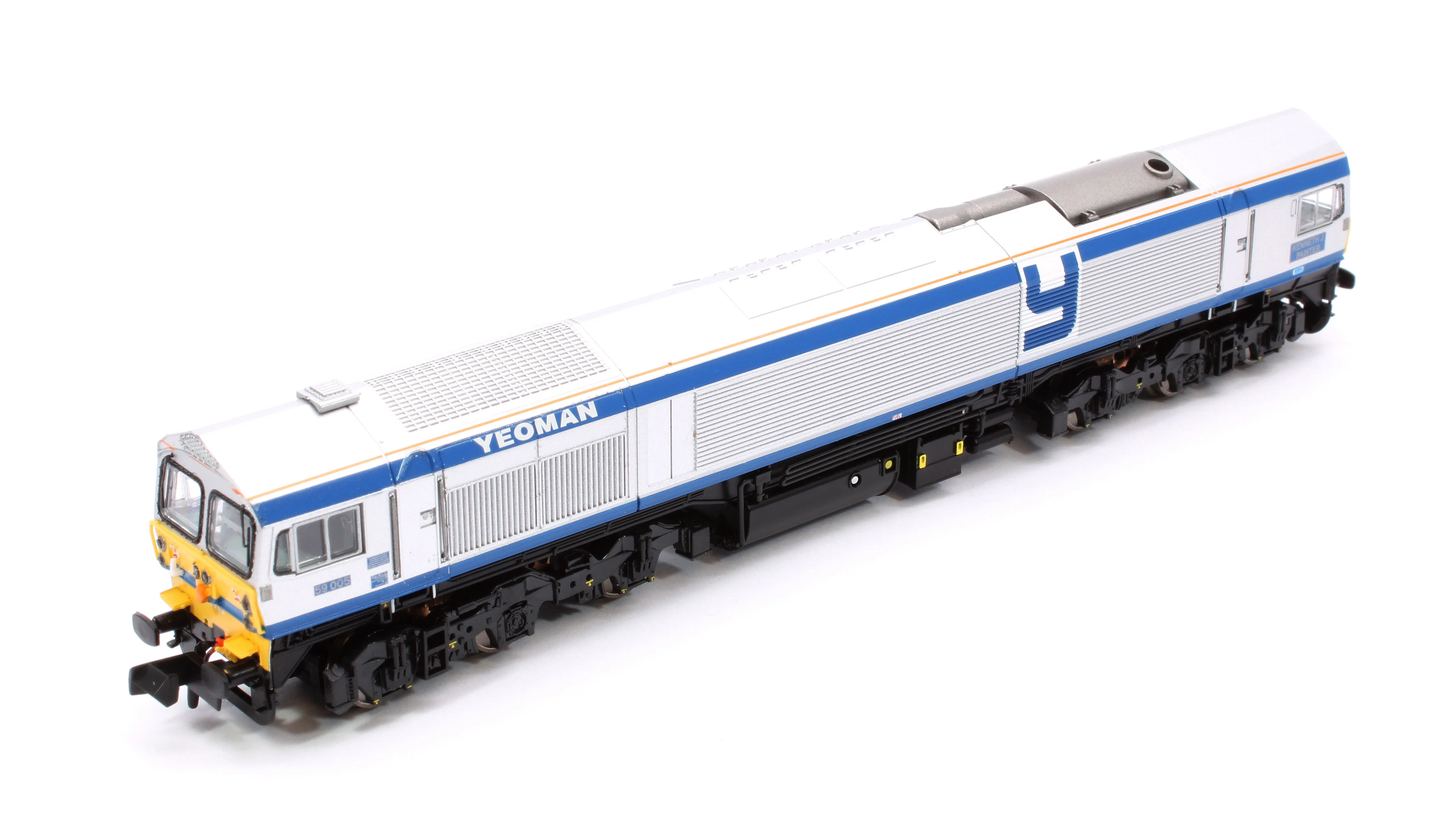 2D-005-000S Class 59 #59005 "Kenneth J Painter" Foster Yeoman Silver Livery Diesel Locomotive - DCC Sound - Image 11