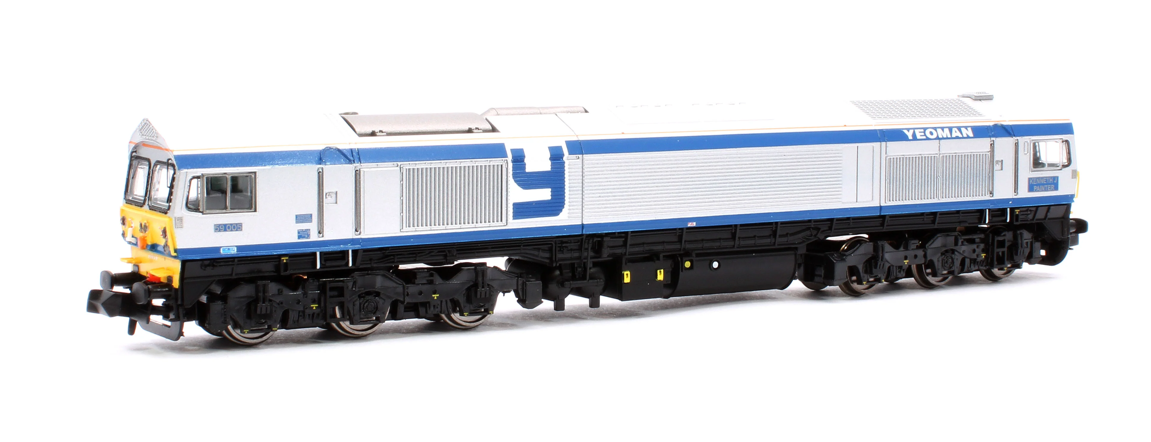 2D-005-000S Class 59 #59005 "Kenneth J Painter" Foster Yeoman Silver Livery Diesel Locomotive - DCC Sound - Image 3