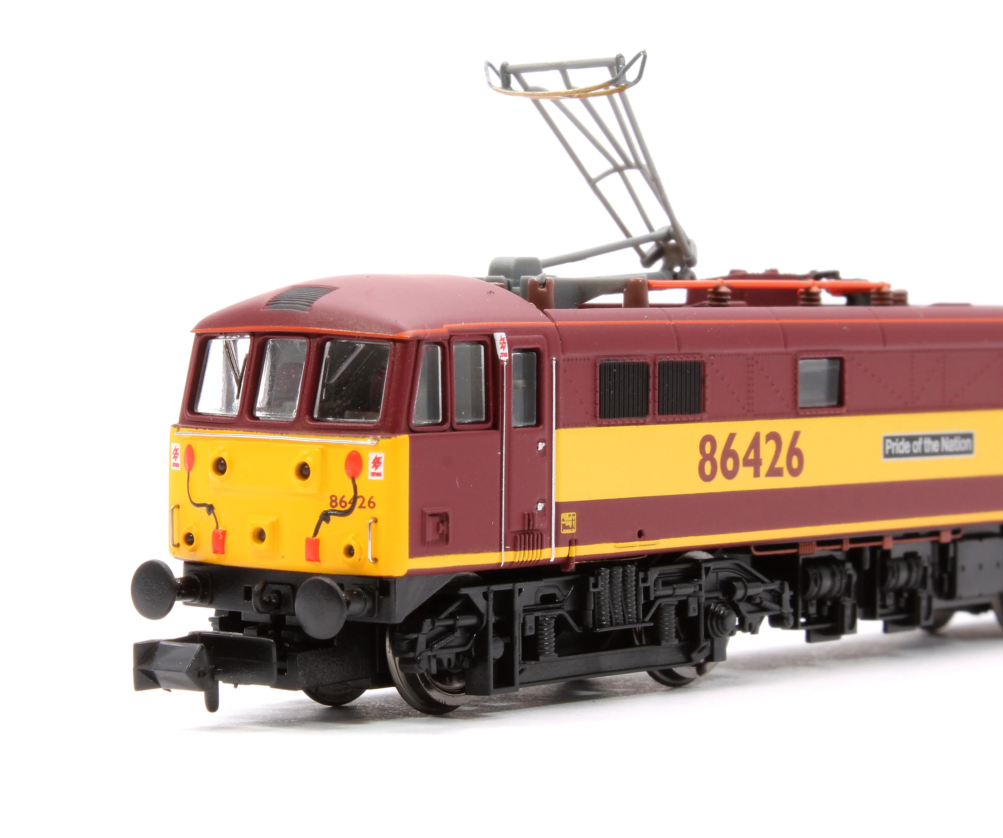 2D-026-007 Class 86 426 "Pride of the Nation" EWS Electric Locomotive - Image 8