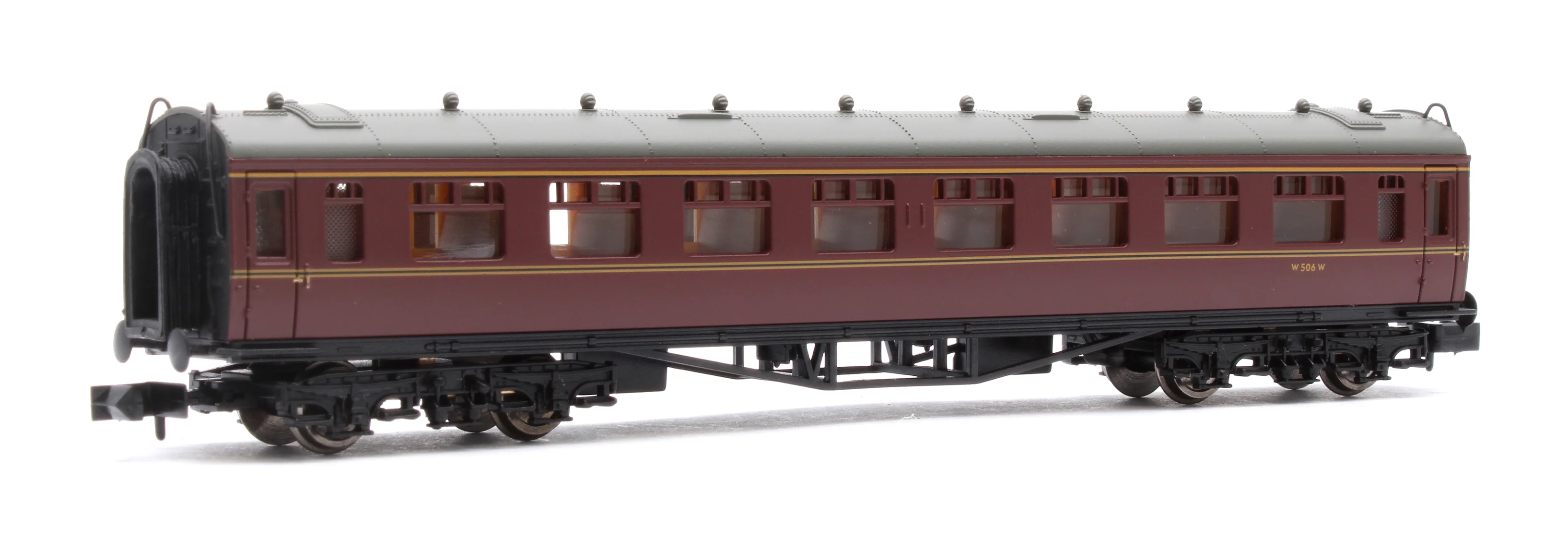 2P-000-107 Collett Coach BR Second Maroon W506W