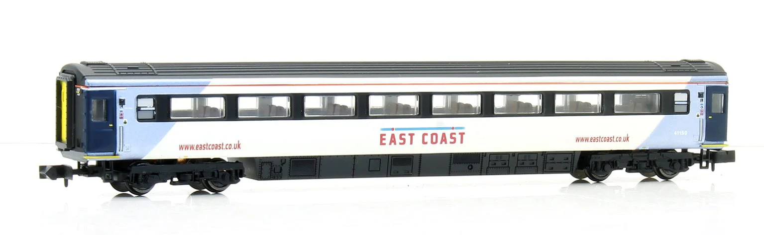 2P-005-821 MK3 East Coast 1st Class Coach 41150