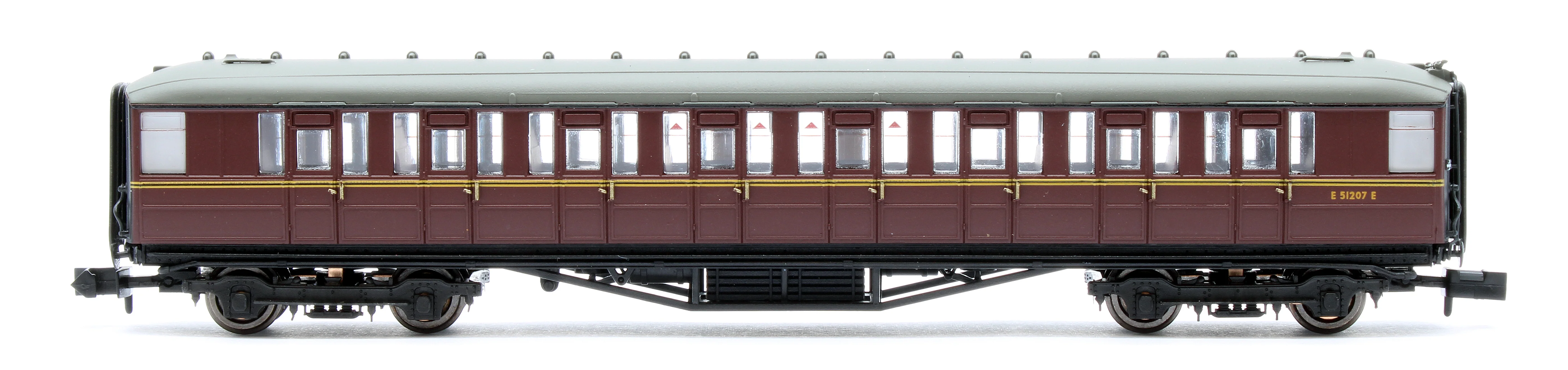 2S-008-018 A4 Dominion of New Zealand 60013 BR Late Crest & 4 Gresley Coaches - Image 13