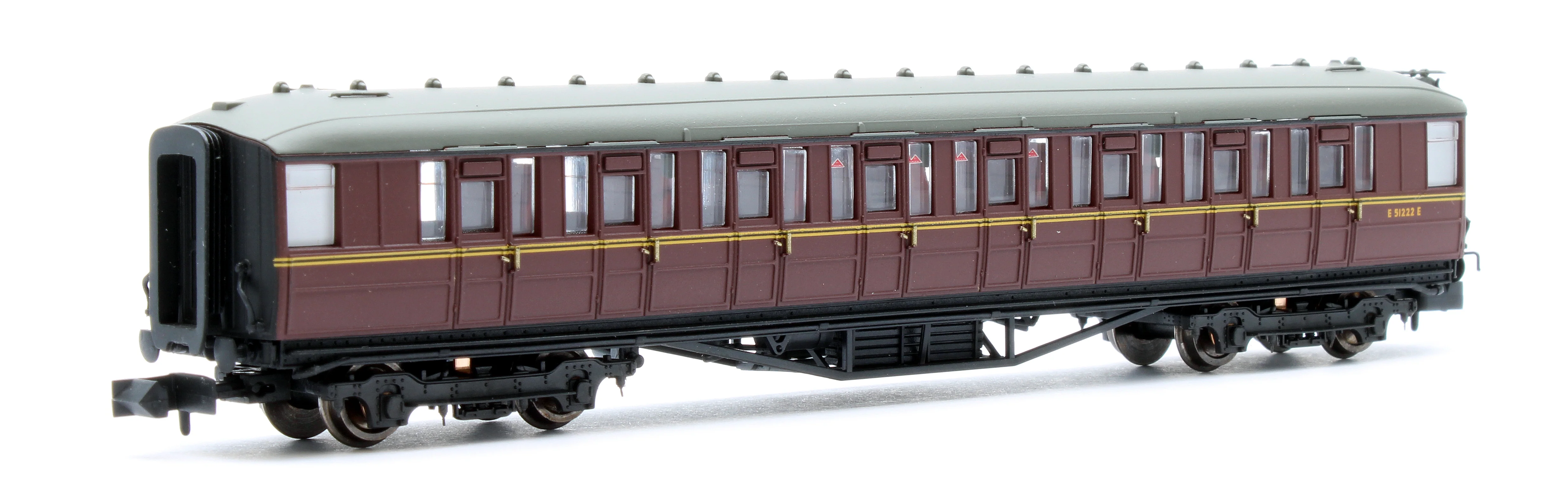 2S-008-018 A4 Dominion of New Zealand 60013 BR Late Crest & 4 Gresley Coaches - Image 14