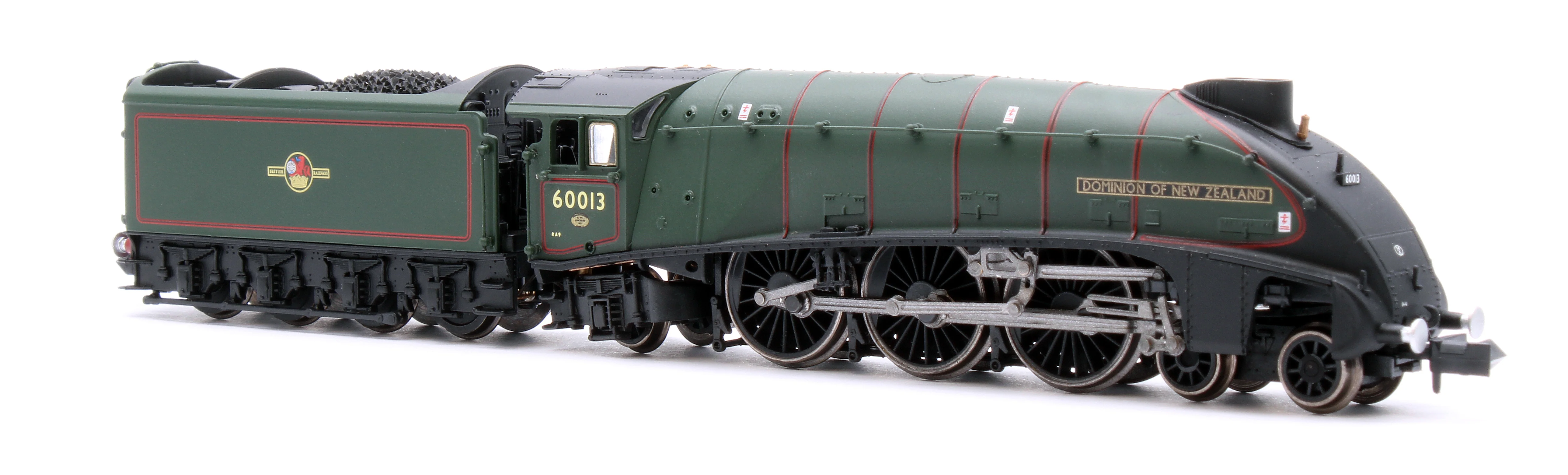 2S-008-018 A4 Dominion of New Zealand 60013 BR Late Crest & 4 Gresley Coaches - Image 3