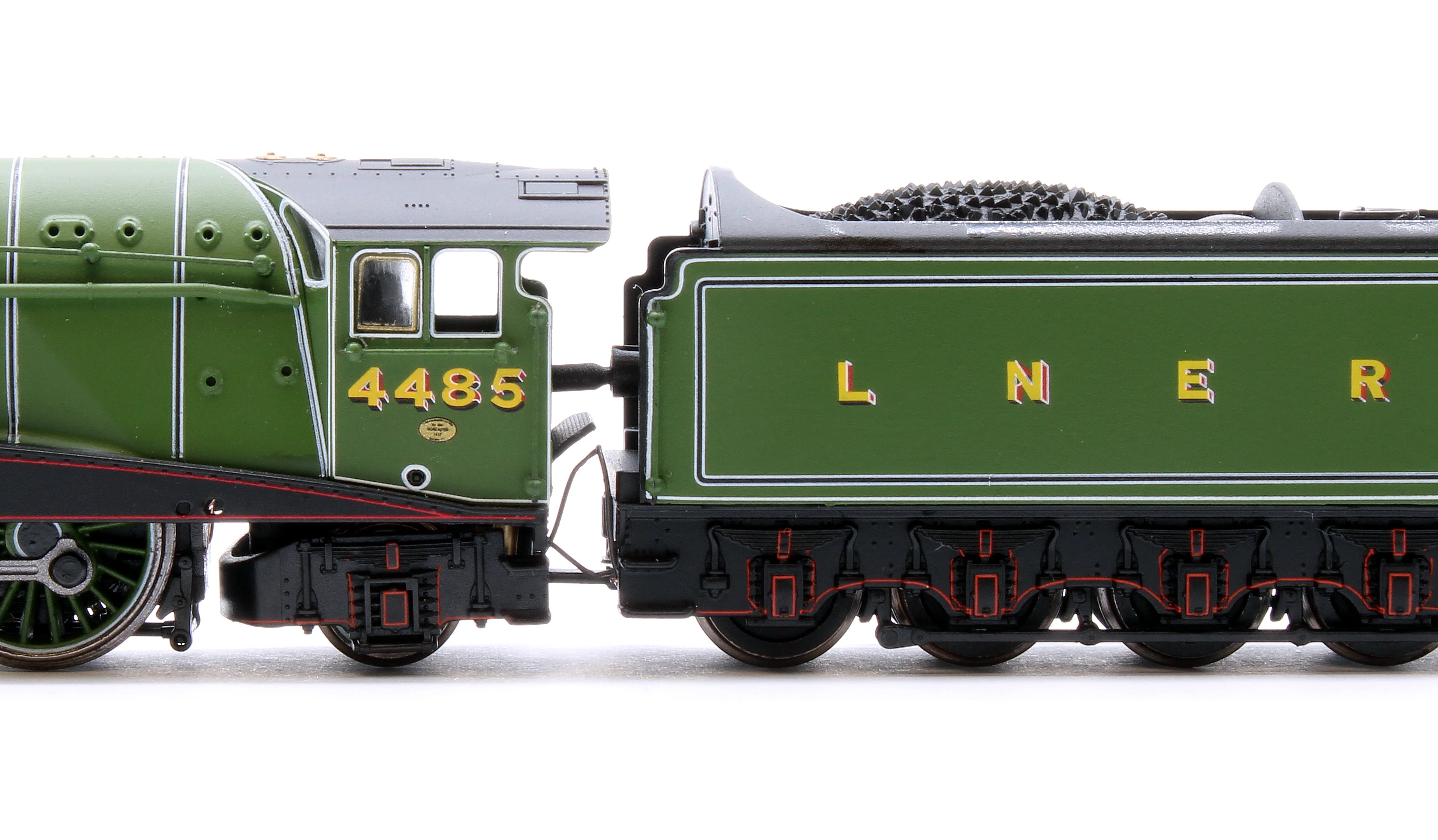 2S-008-019 A4 Valanced Kestrel 4485 LNER Green - Image 6