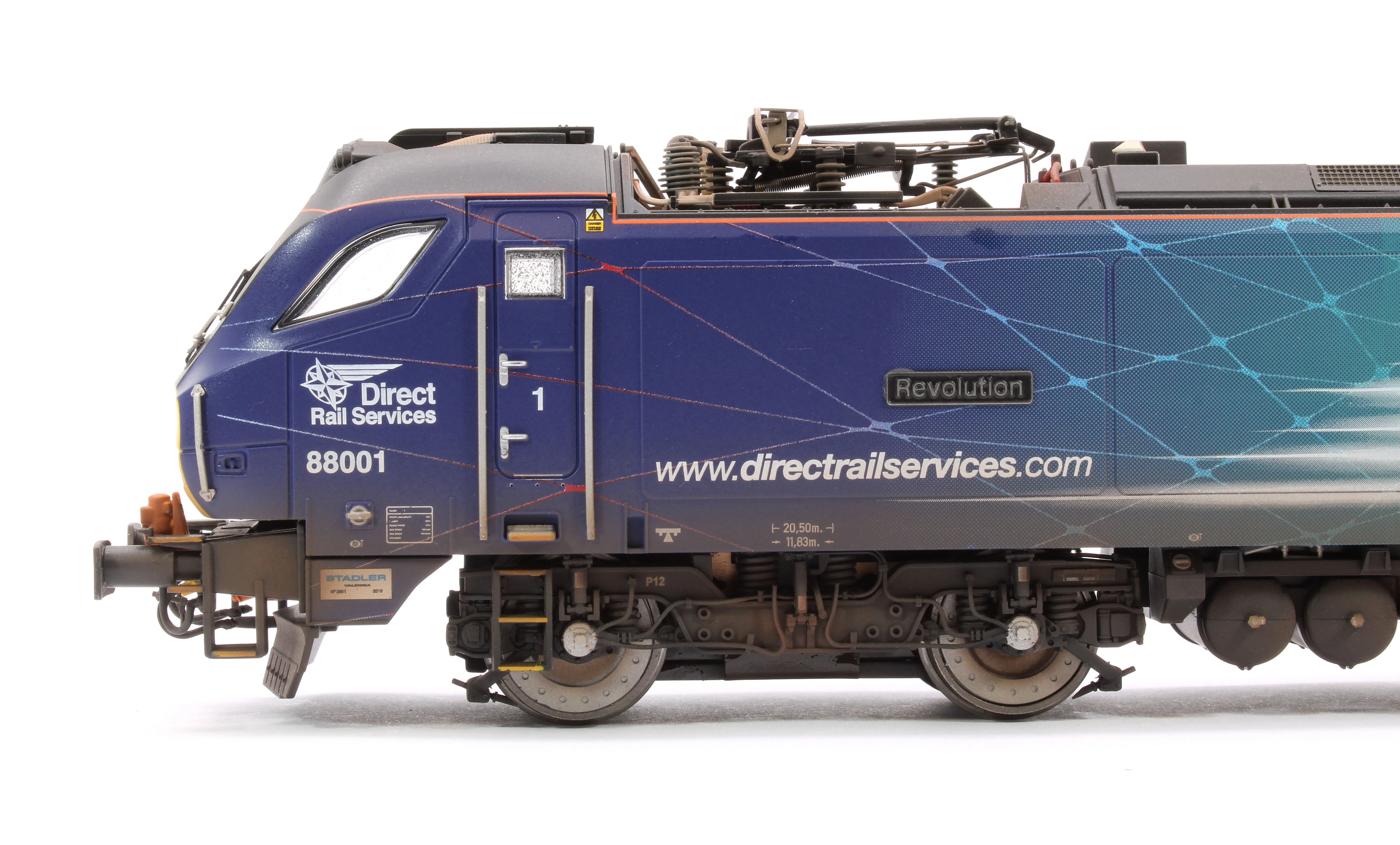 4D-088-001SW Highly Detailed Premium Weathered Class 88 'Revolution' 88001 DRS Electro-Diesel Locomotive (DCC Sound & Working Pantograph) - Image 7