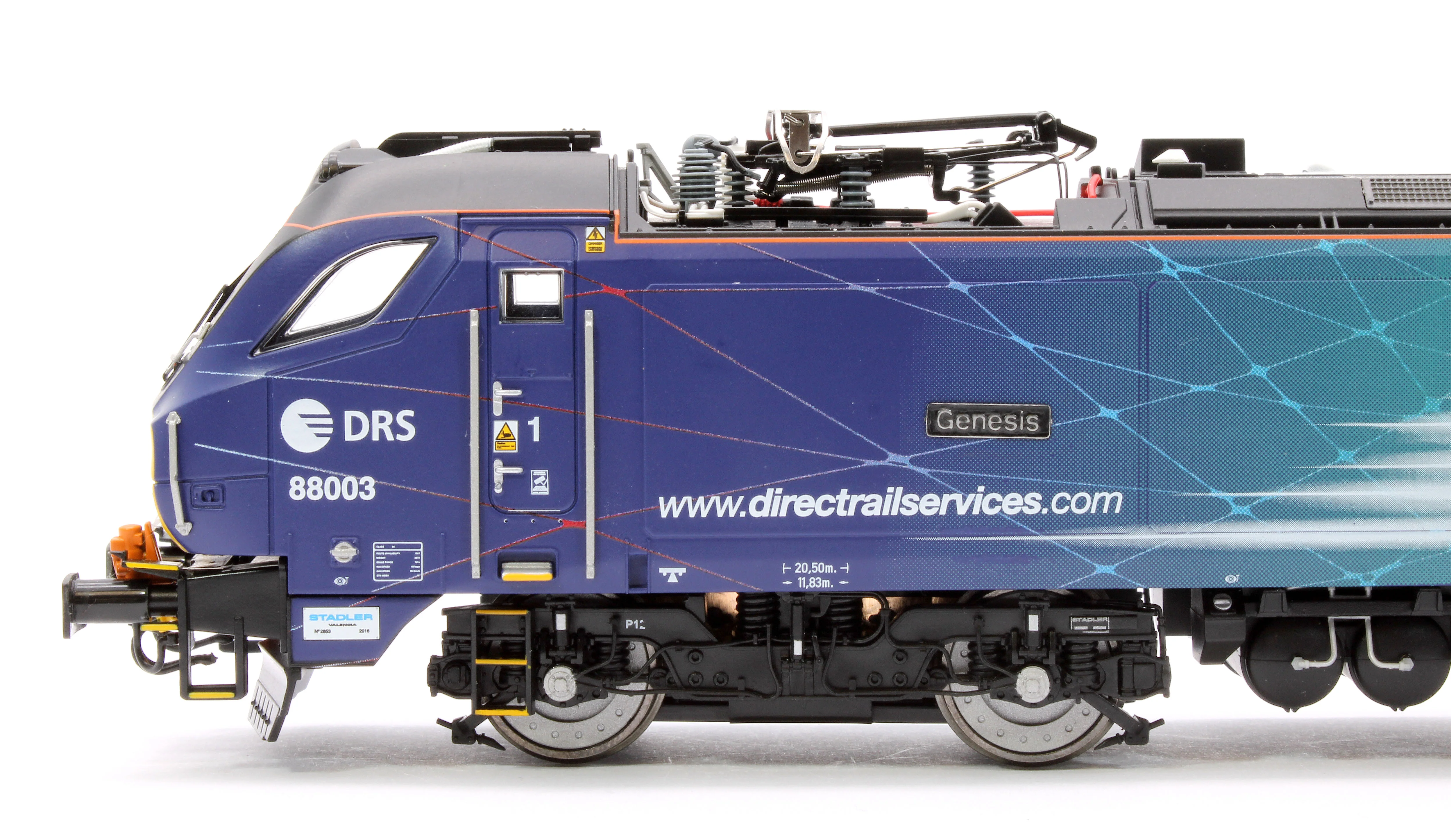 4D-088-002S Class 88 'Genesis' 88003 DRS Electro-Diesel Locomotive (DCC Sound & Working Pantograph) - Image 8