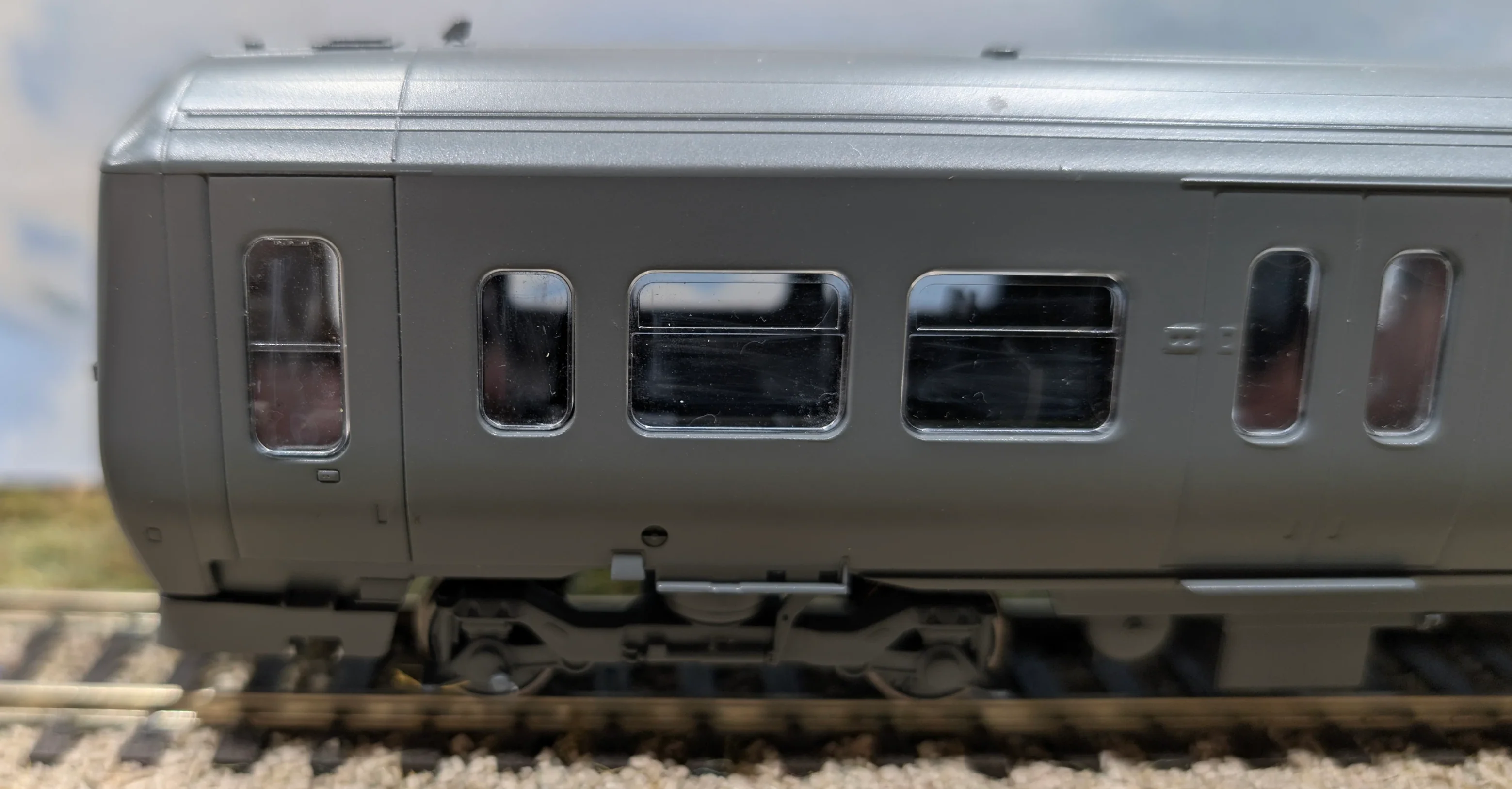 4D-323-006S Class 323 323225 Northern New – White / Blue 3 Car EMU Set - DCC Sound Fitted - Image 16