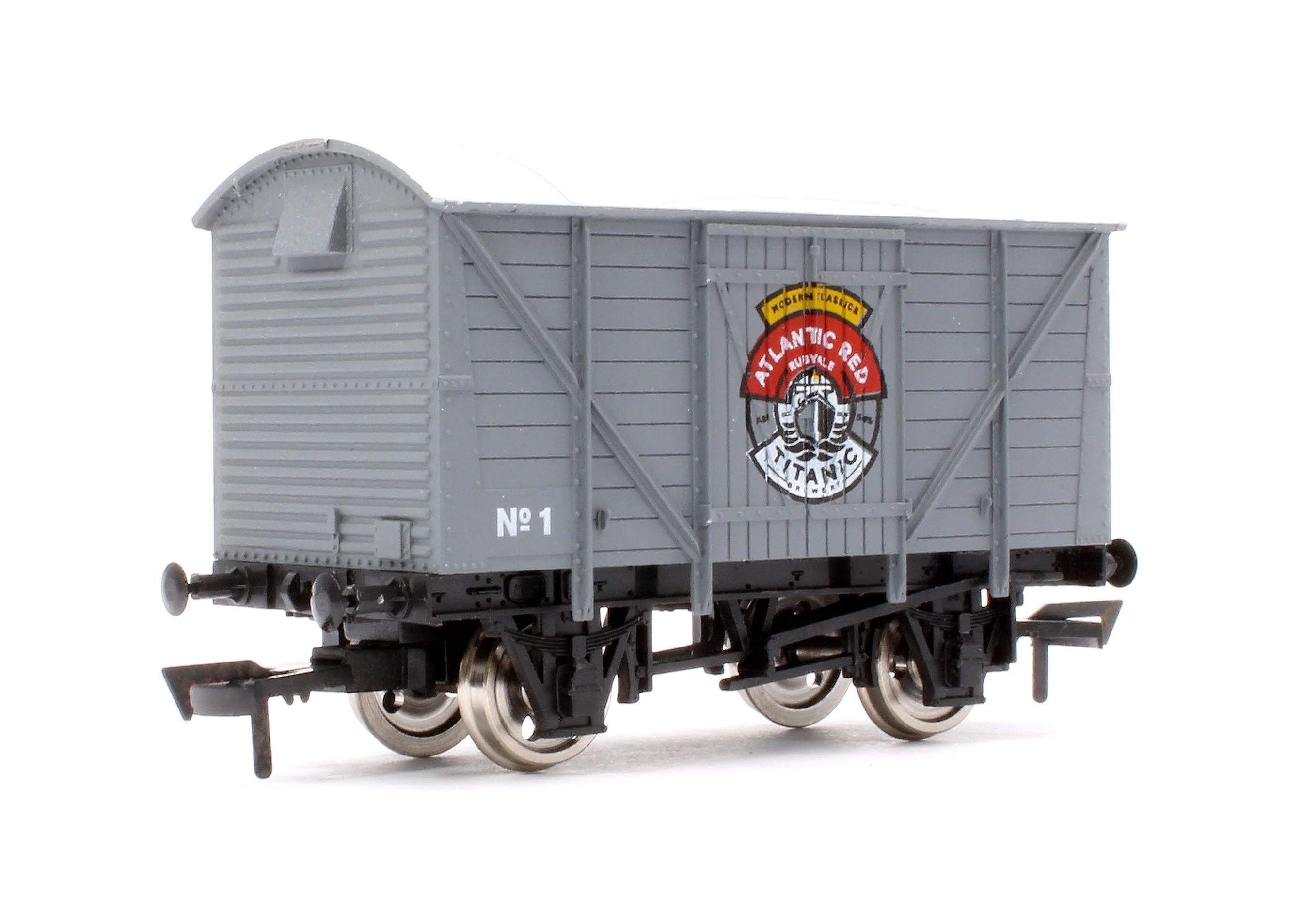 4F-012-075 Van Titanic Brewery Atlantic Red No.1