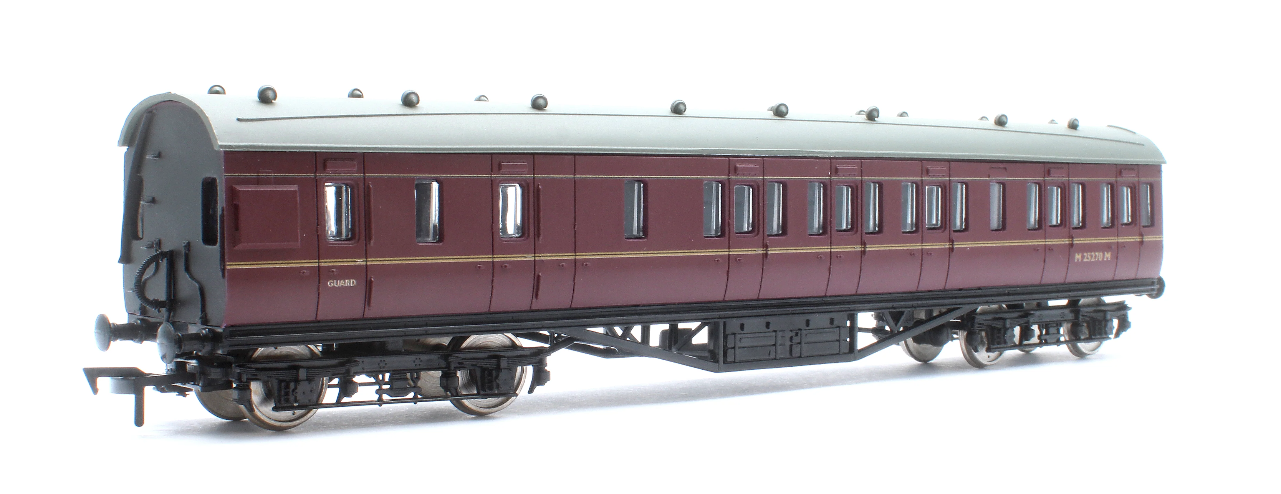 4P-010-302 57ft Stanier Non-Corridor Brake M25270M BR Lined Maroon - Image 3