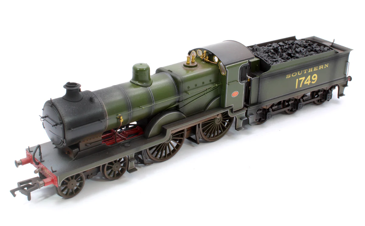 4S-028-002DWL Highly Detailed Premium Weathered SECR Maunsell D1 Class Southern SR Maunsell Olive Green 4-4-0 Steam Locomotive No.1749 - Image 10