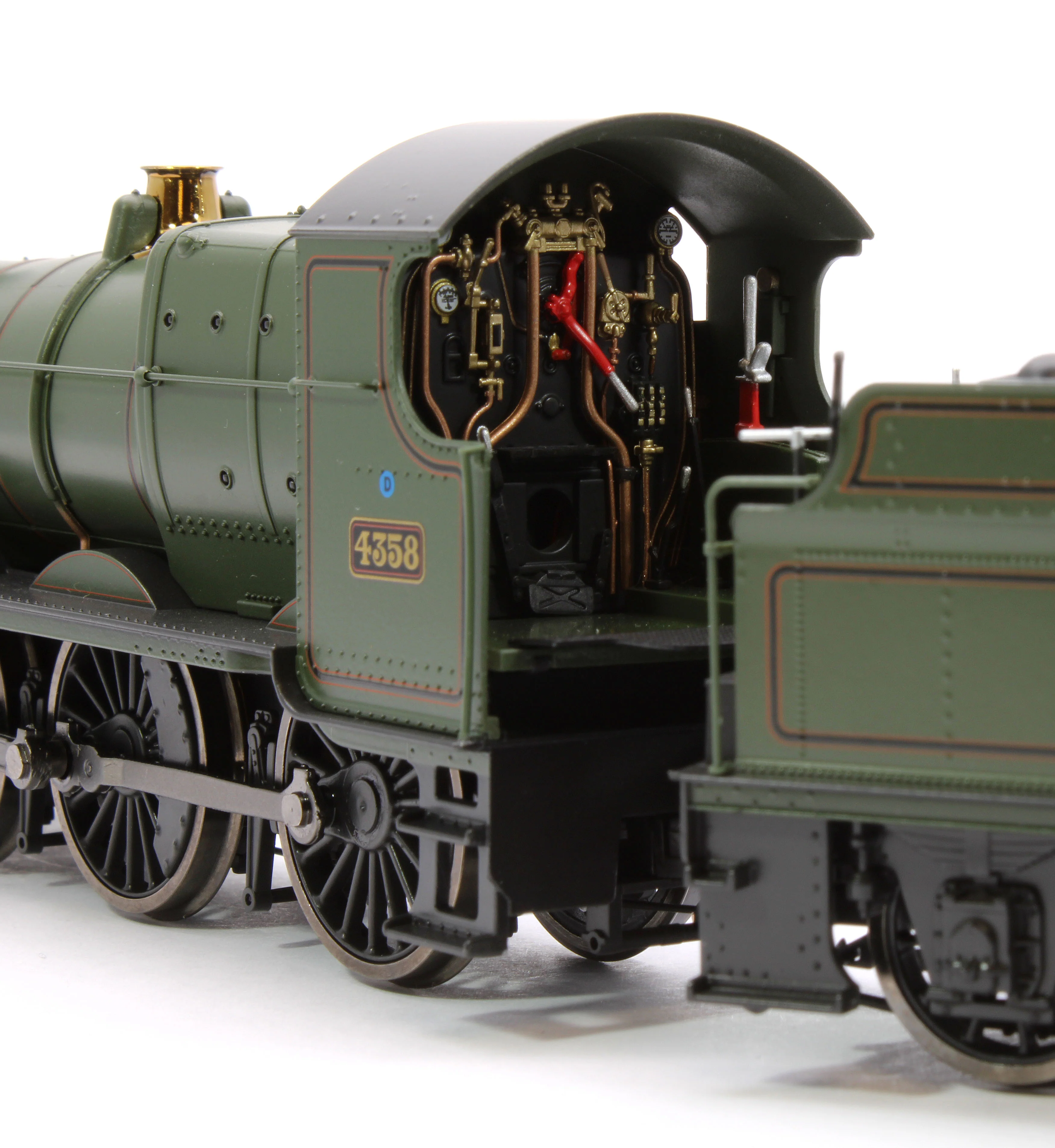 4S-043-015 GWR 43xx 2-6-0 Mogul 4358 BR Lined Green Early Crest Steam Locomotive - Image 8