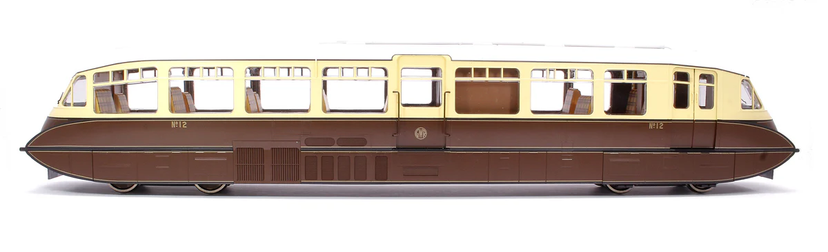 7D-011-001 Streamlined Railcar 12 Lined Chocolate & Cream GWR Monogram Diesel Locomotive - Image 2