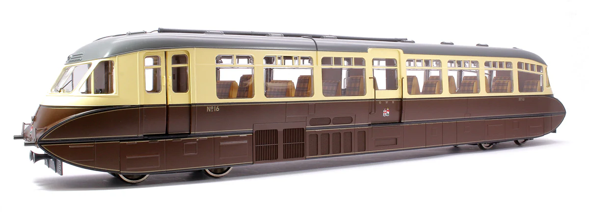 7D-011-003D Streamlined Railcar 16 Lined Chocolate & Cream GWR Twin Cities Diesel Locomotive - DCC Fitted - Image 3