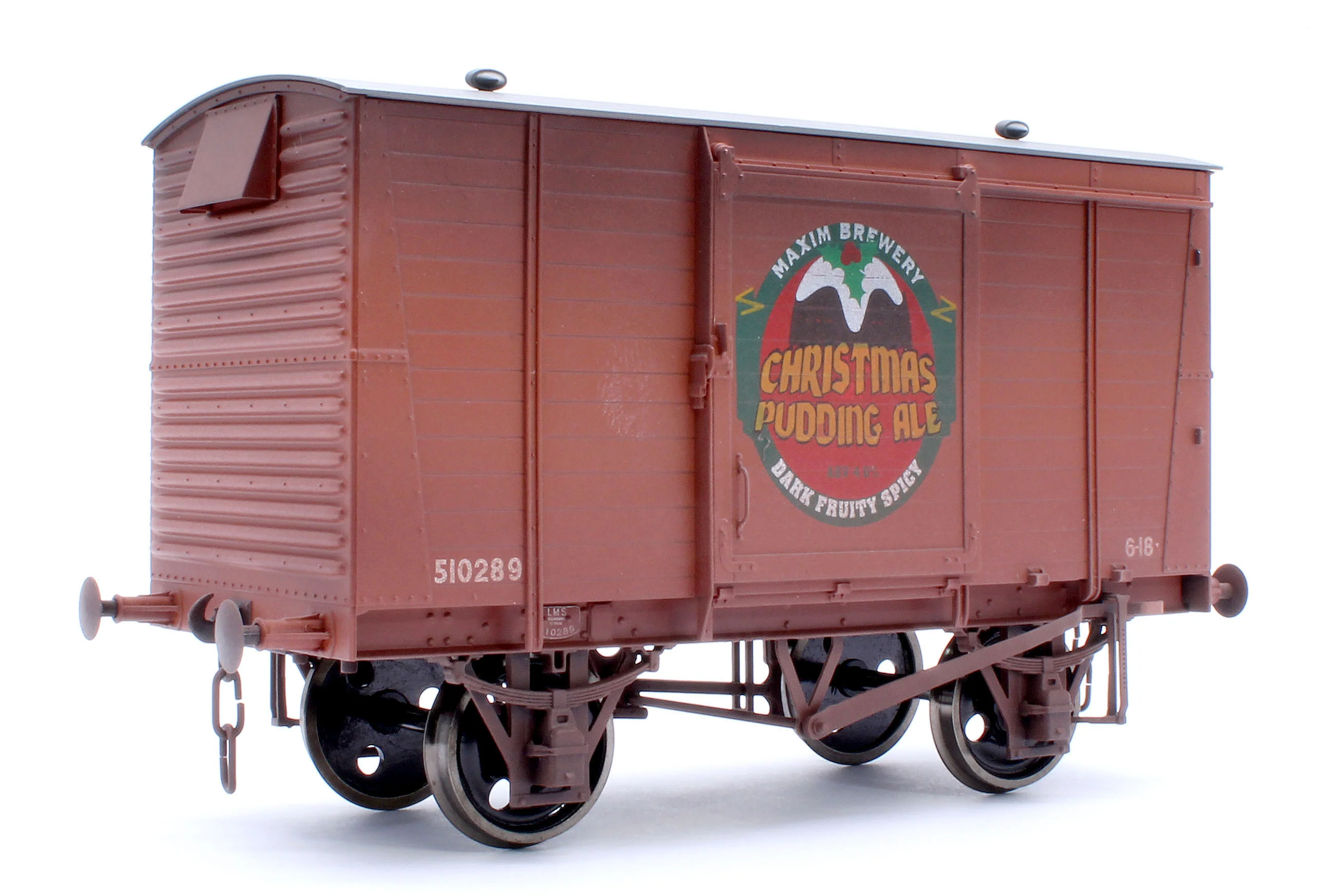 7F-065-007W LMS 12t Van Christmas Pudding Ale - Weathered
