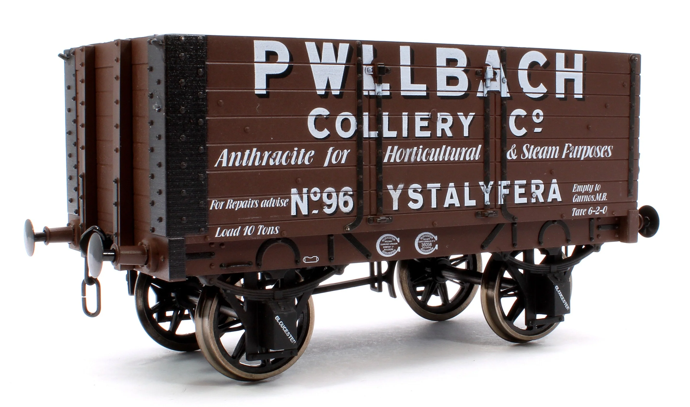 7F-073-013 7 Plank 9' W/B Three Door Pwllbach 96