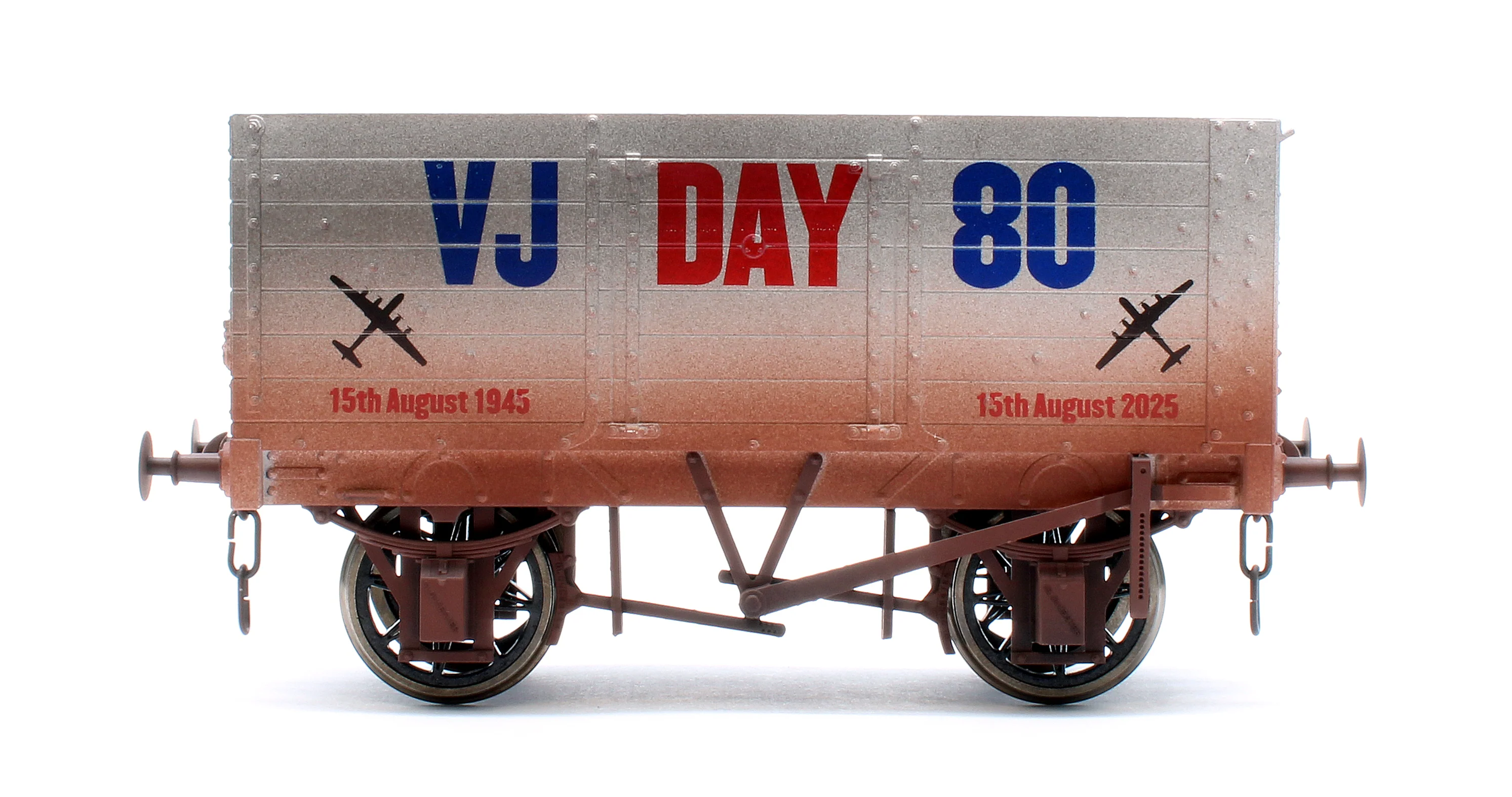 7F-073-022W 7 Plank 9' W/B VJ Day Airforce 80th Anniversary - Weathered - Image 3