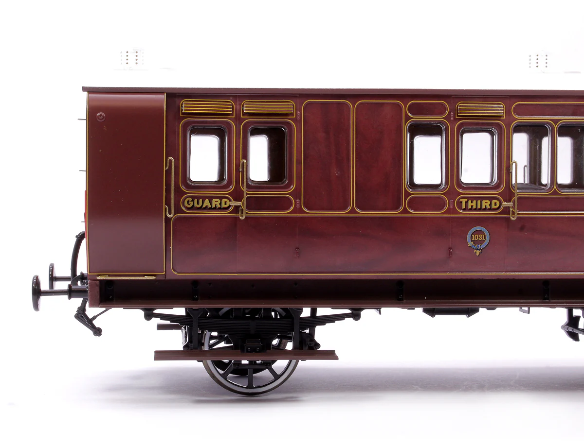 7P-020-500D Stroudley 4 Wheel Main Line Oil Lit Brake 3rd Mahogany 1031 - DCC & Light Bar Fitted - Image 5