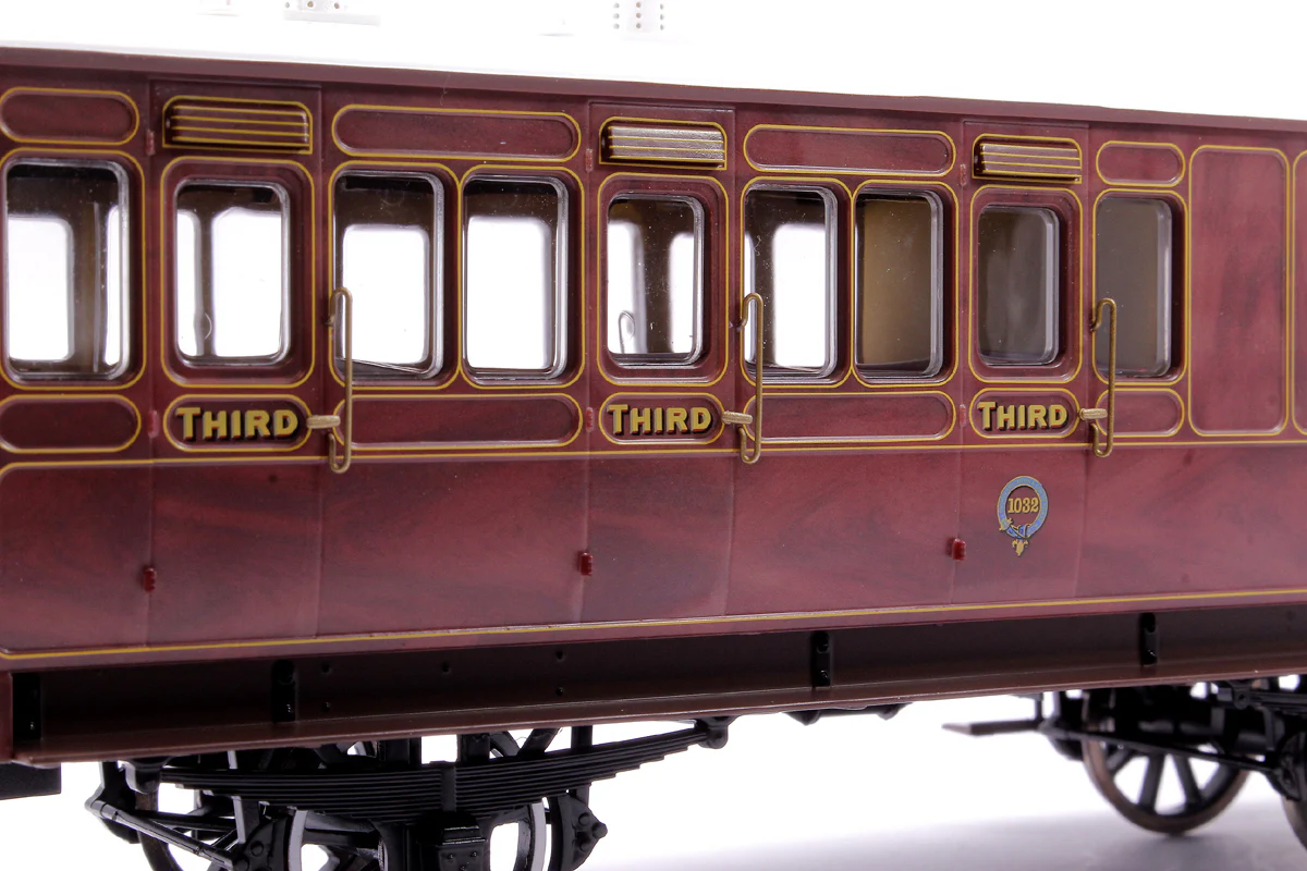 7P-020-501D Stroudley 4 Wheel Main Line Oil Lit Brake 3rd Mahogany 1032 DCC LBF - Image 4