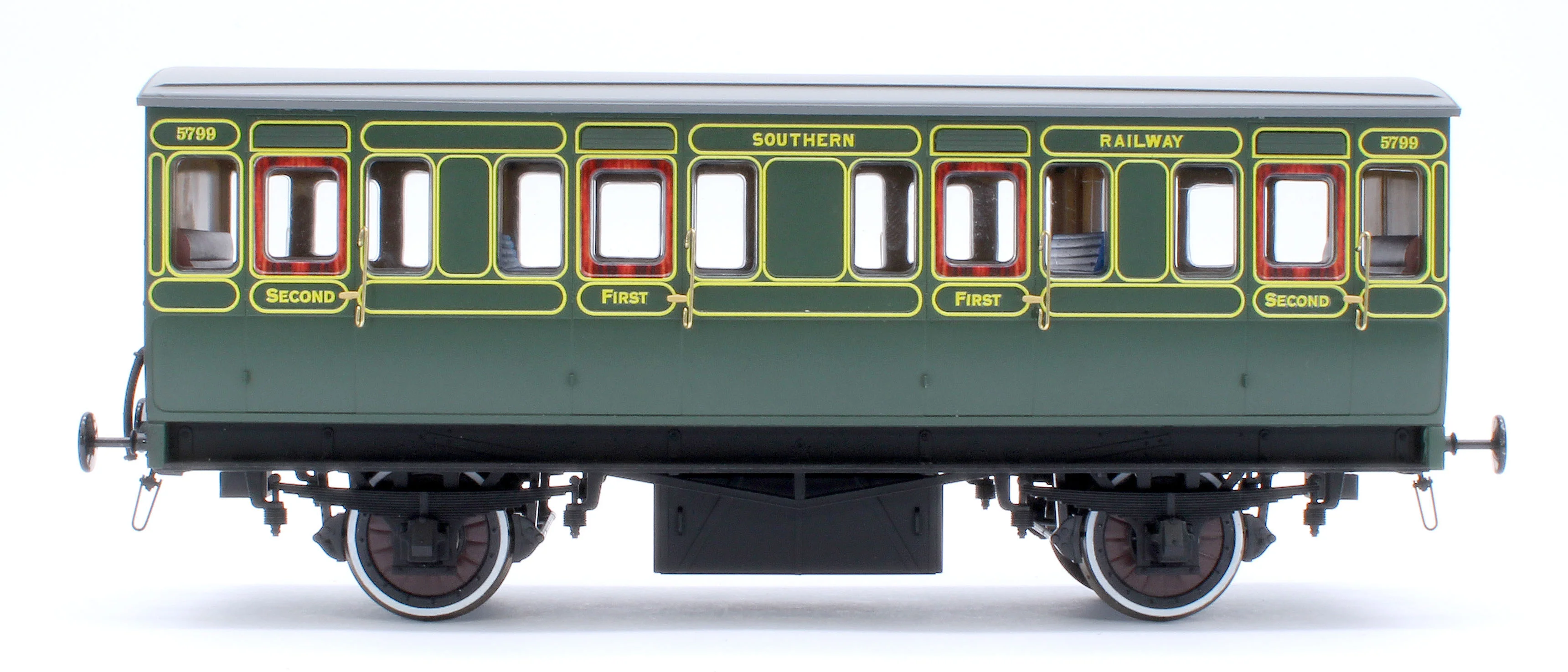 7P-020-851L Stroudley 4 Wheel Electrically Lit Composite Southern Lined Green 5799 - Light Bar Fitted - Image 2