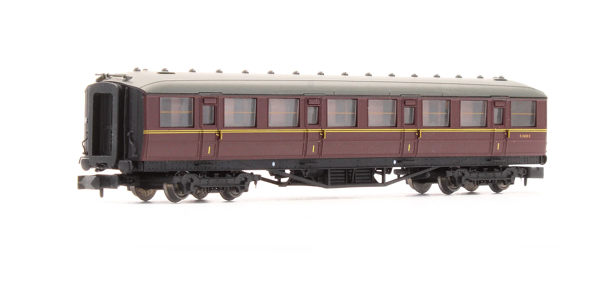 Pre-Owned NC-030B Gresley Coach BR Maroon 1st 'E11020E' - Image 2