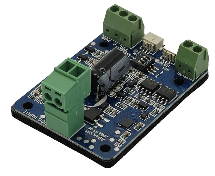 DCD-ADiA.1 Intelligent 3-Address Accessory Decoder - Image 2