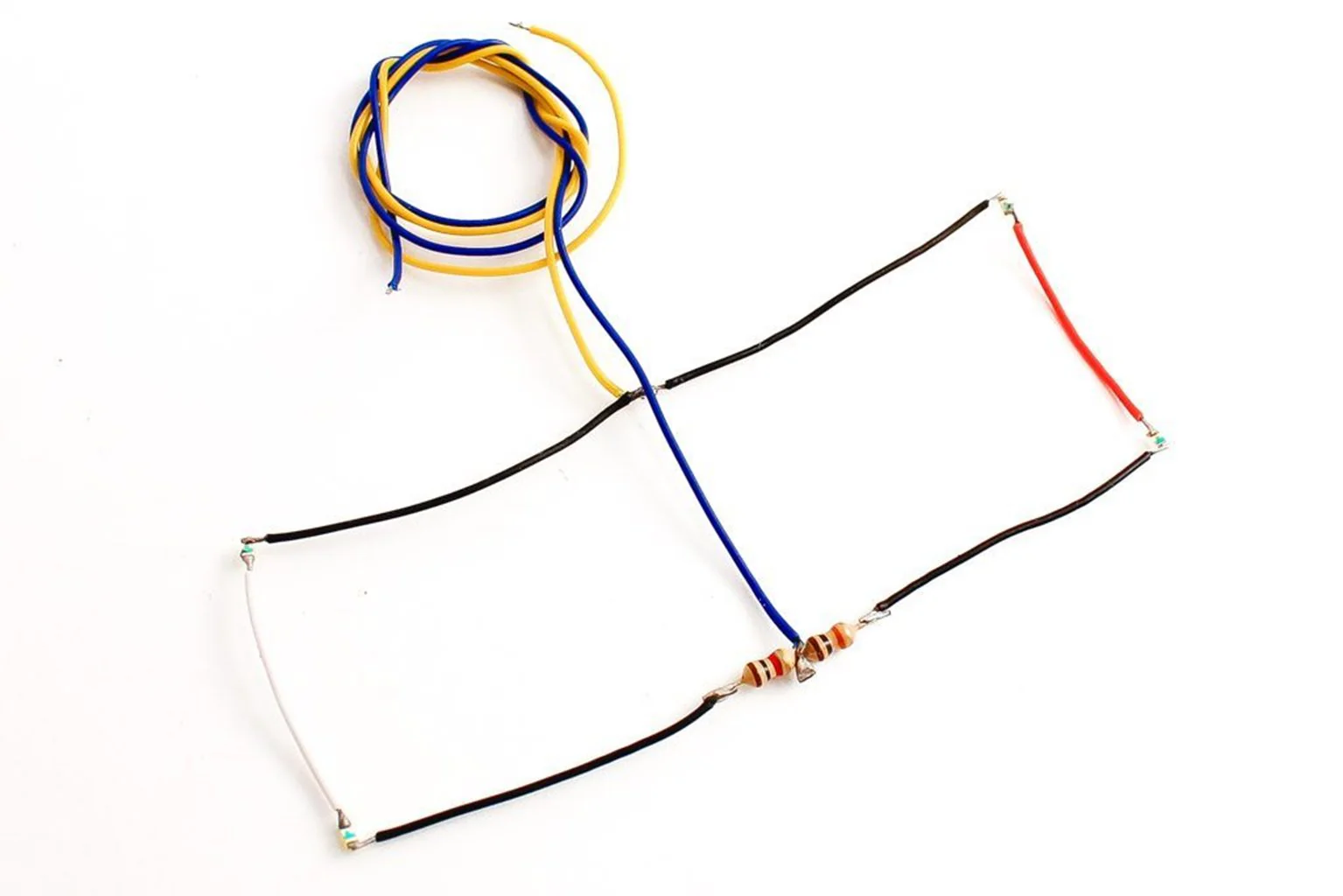 LED-NH4M NANO Harness 4x 4 (2 Red, 2 White) Medium