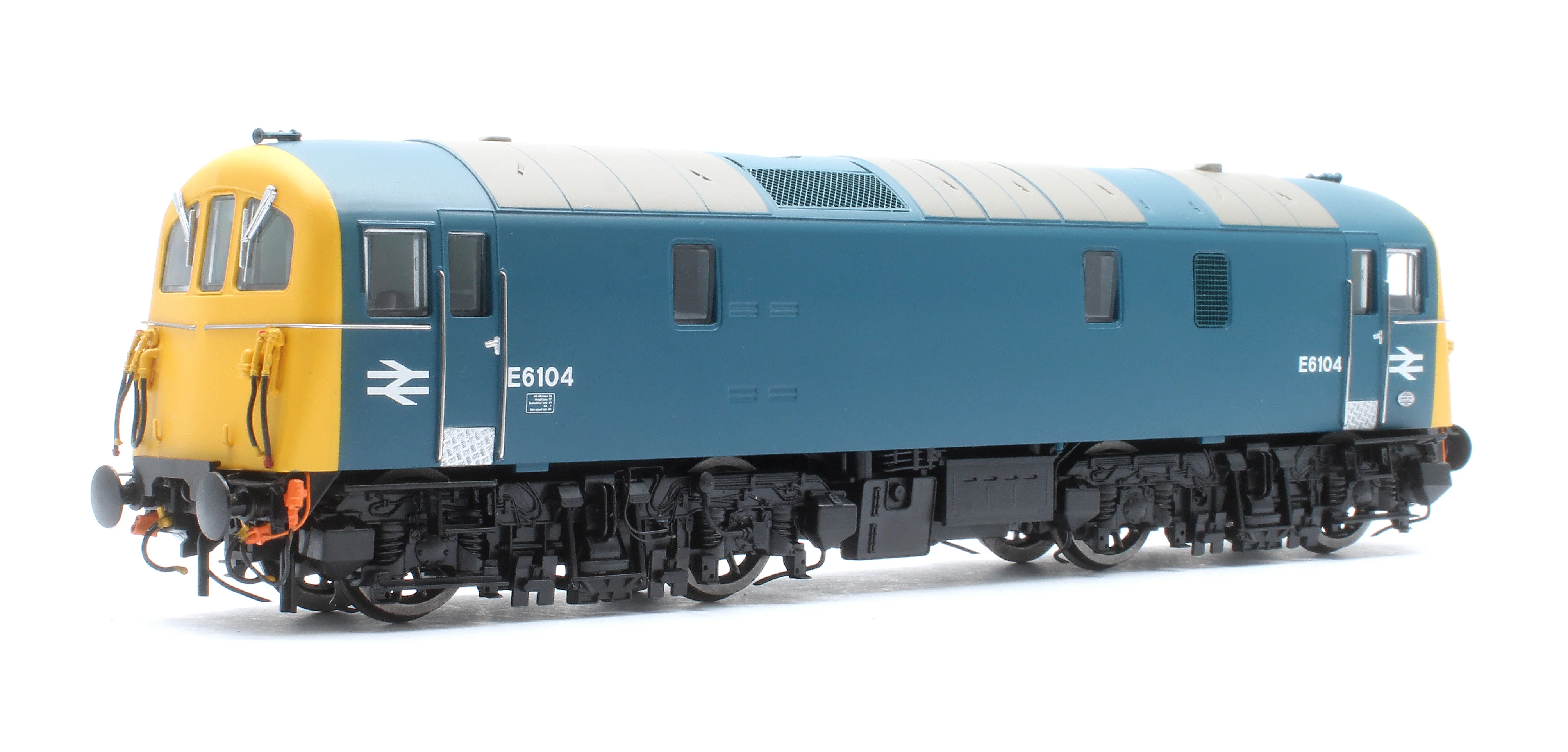 E82007 Class 74 Electro-Diesel E6104 BR Blue Electric Locomotive - Image 3
