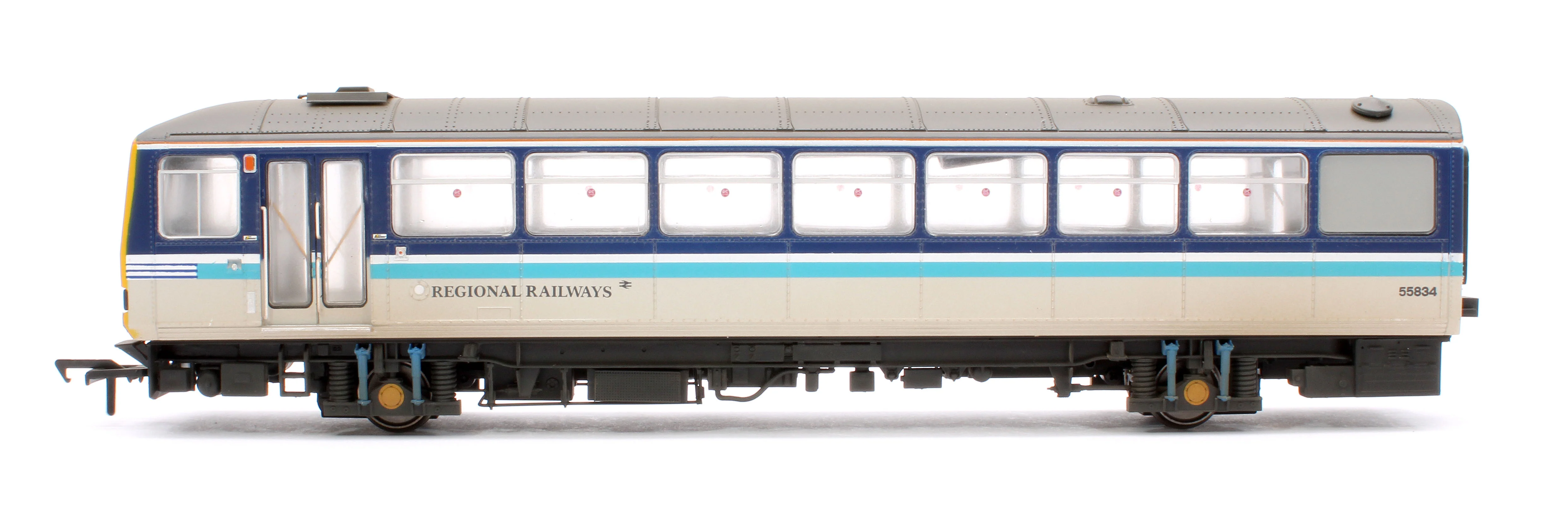 E83033 Class 144 2-Car DMU 144011 BR Regional Railways - Weathered - Image 5