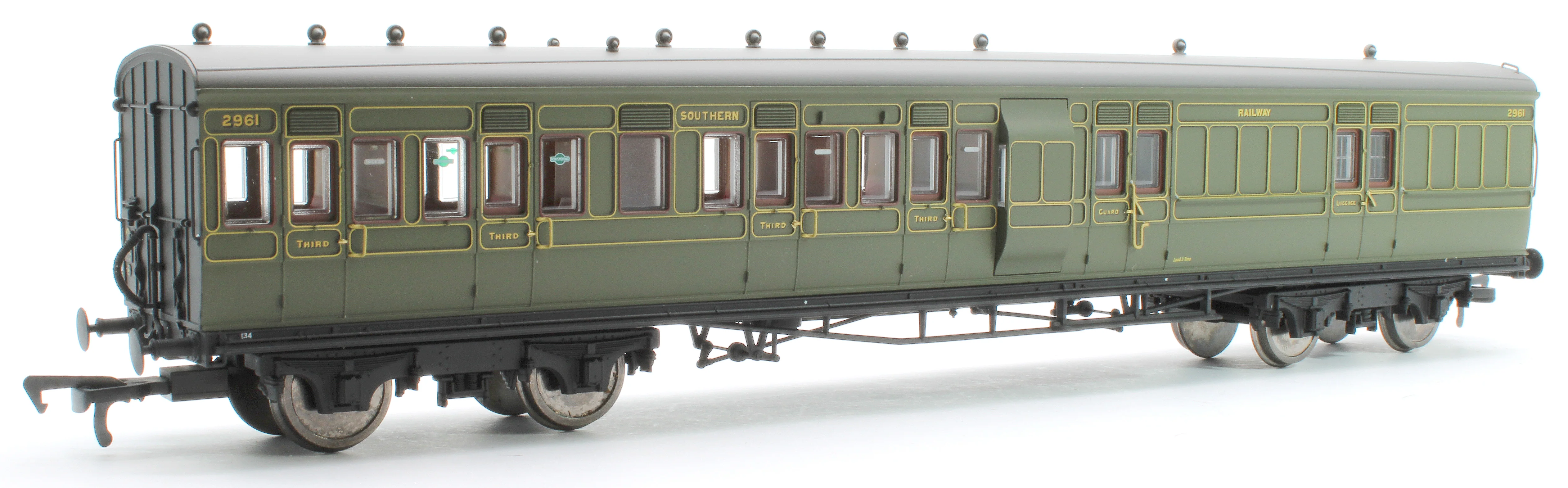 E86012 LSWR Cross Country 4-Coach Pack SR Maunsell Green - Image 7