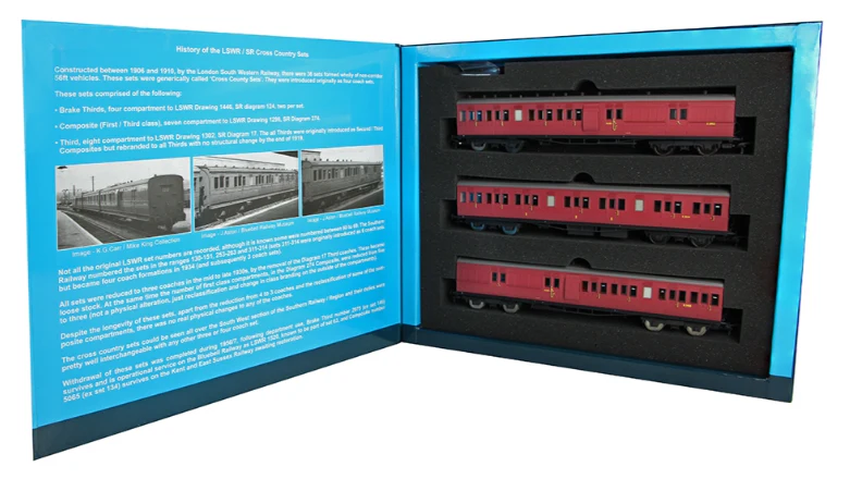 E86014 LSWR Cross Country 3-Coach Pack BR Crimson No. 130 - Image 12