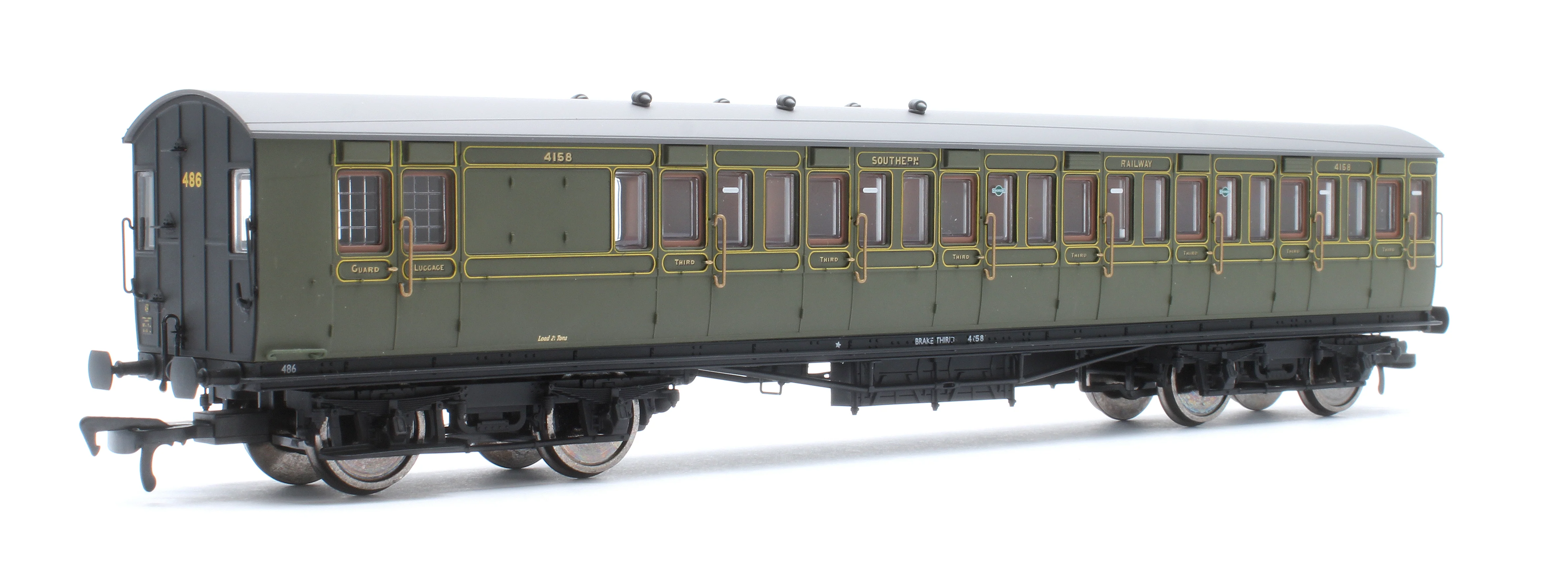 E86021 LBSCR 54ft 'Isle of Wight' 4-Coach Pack SR Maunsell Green No. 486 - Image 6
