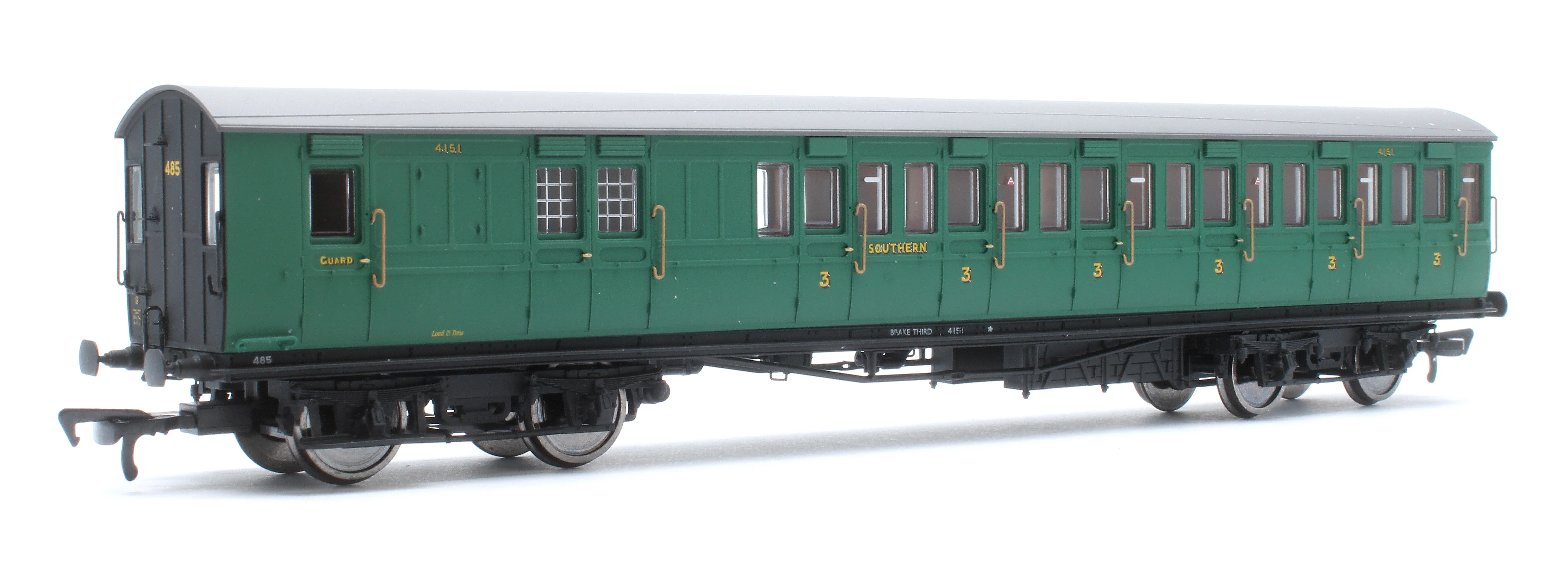 E86022 LBSCR 54ft 'Isle of Wight' 4-Coach Pack SR Malachite Green No. 485 - Image 3