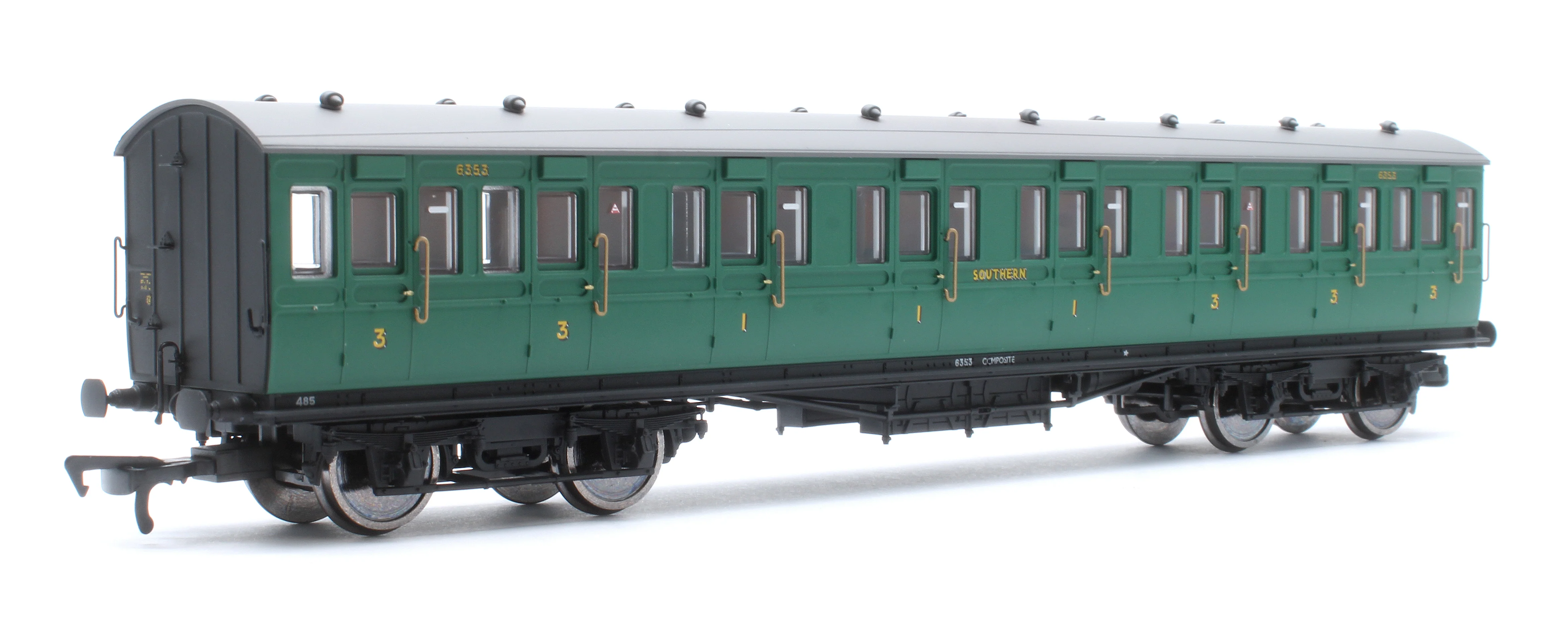 E86022 LBSCR 54ft 'Isle of Wight' 4-Coach Pack SR Malachite Green No. 485 - Image 9
