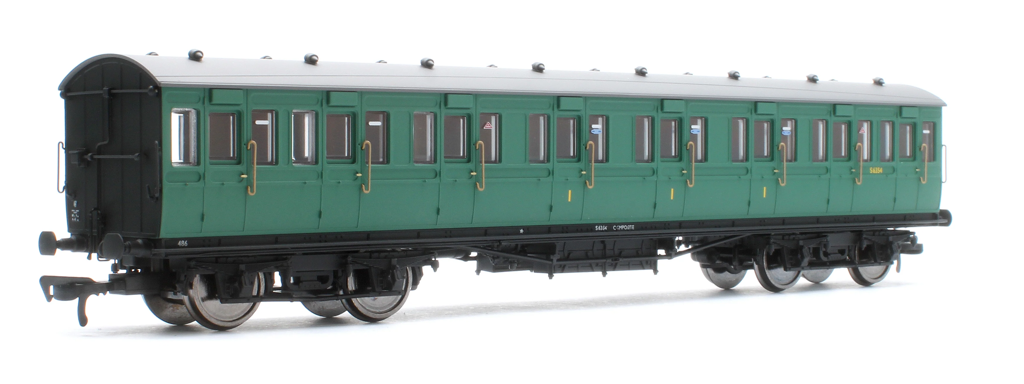 E86024 LBSCR 54ft 'Isle of Wight' 4-Coach Pack BR (SR) Green No. 486 - Image 11