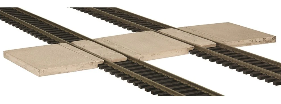 44-0532 Engine Shed Concrete Apron - Image 3