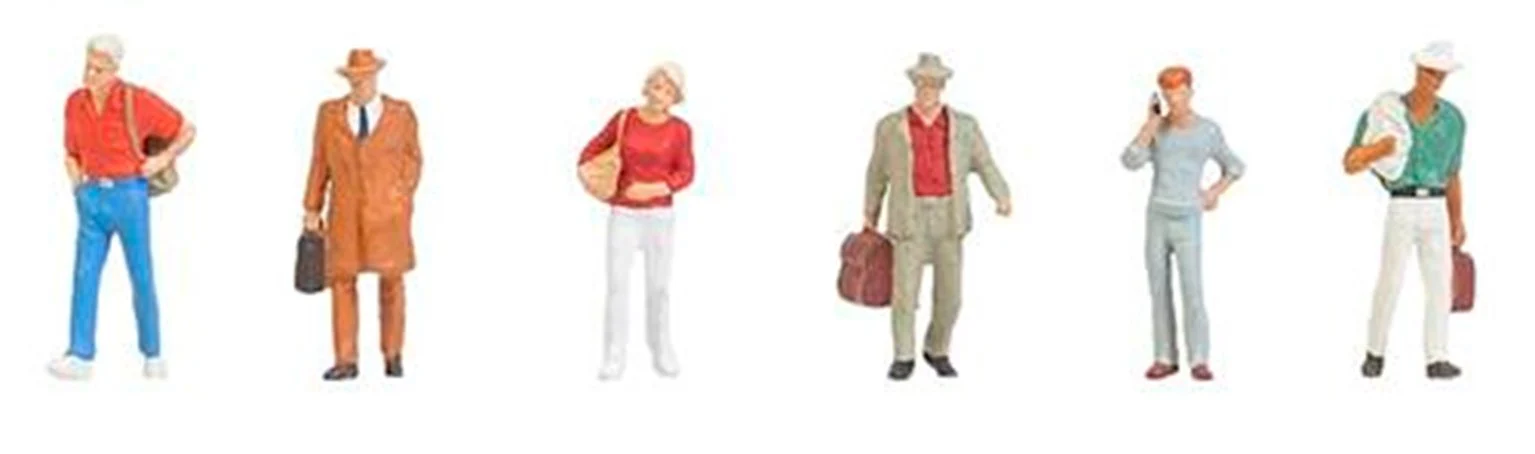 150918 At the Platform (6) Figure Set