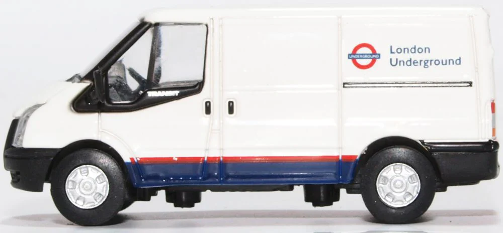 76FT031 Ford Transit MkV SWB London Underground - Image 2