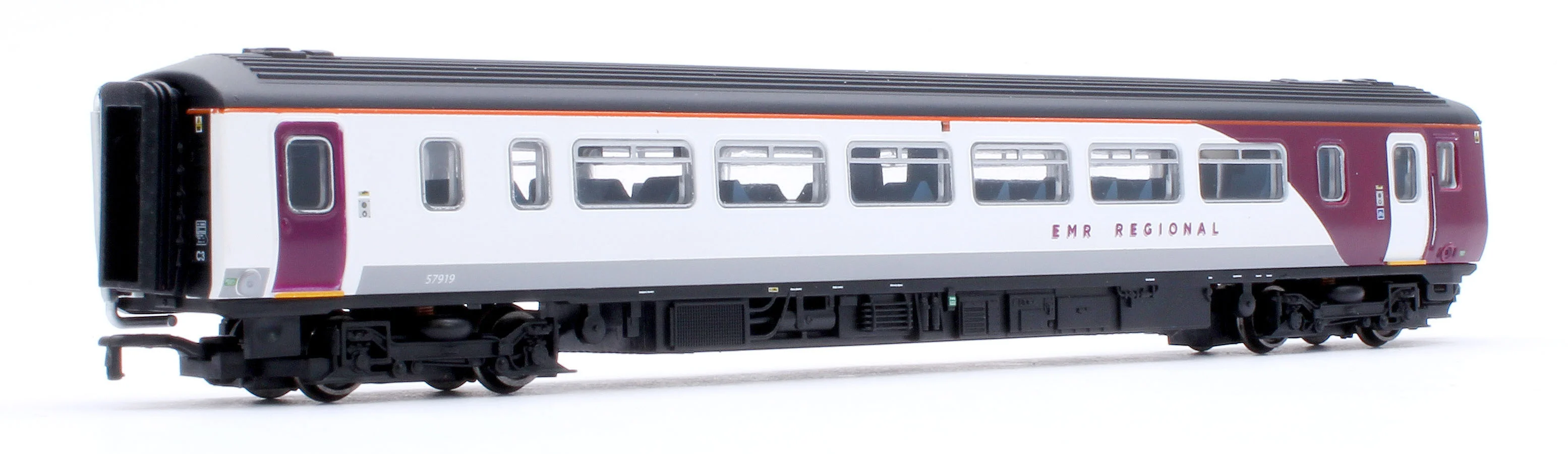 GM2000108 Regional Travel Premium Train Set - Image 7