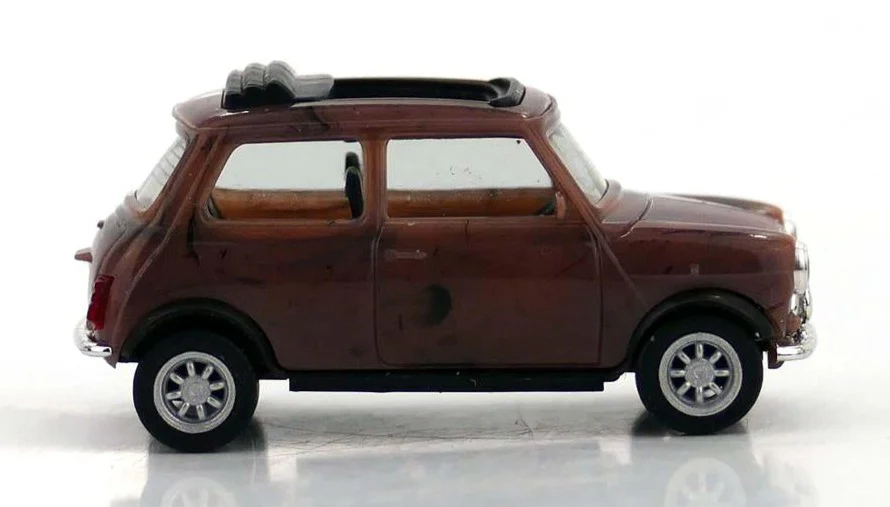 GM393 Mini Cooper Marble Effect W//Extra Headlights - Image 3