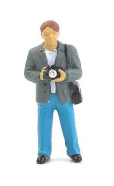 GM952 At the Station (6) Figure Set - Image 9