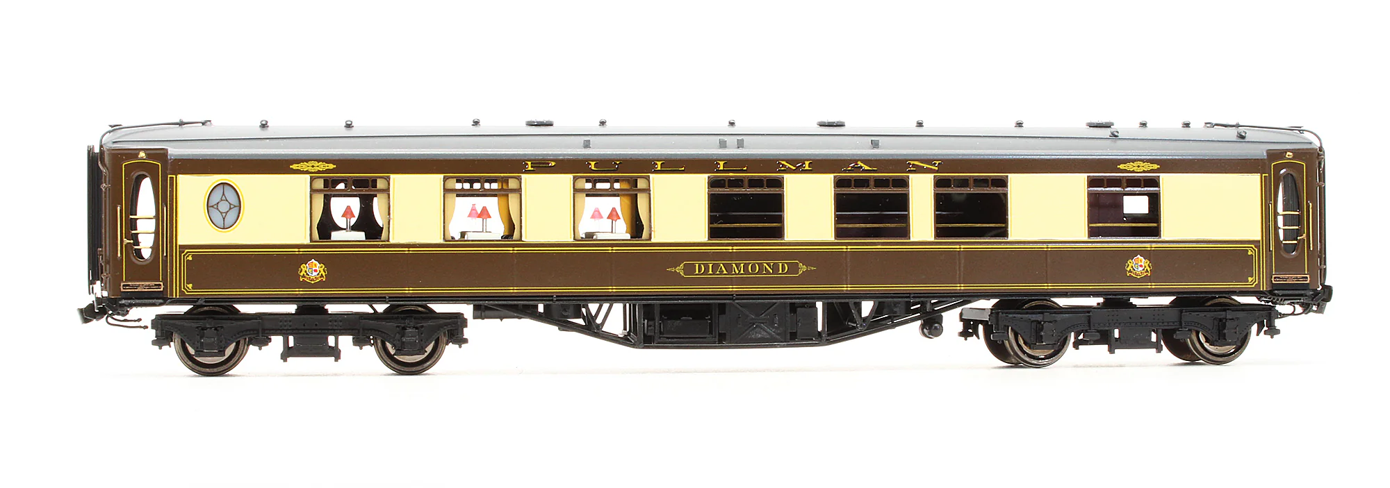 2-C-Diamond Pre-Owned Pullman 1st Class Car 'Diamond' - Image 4