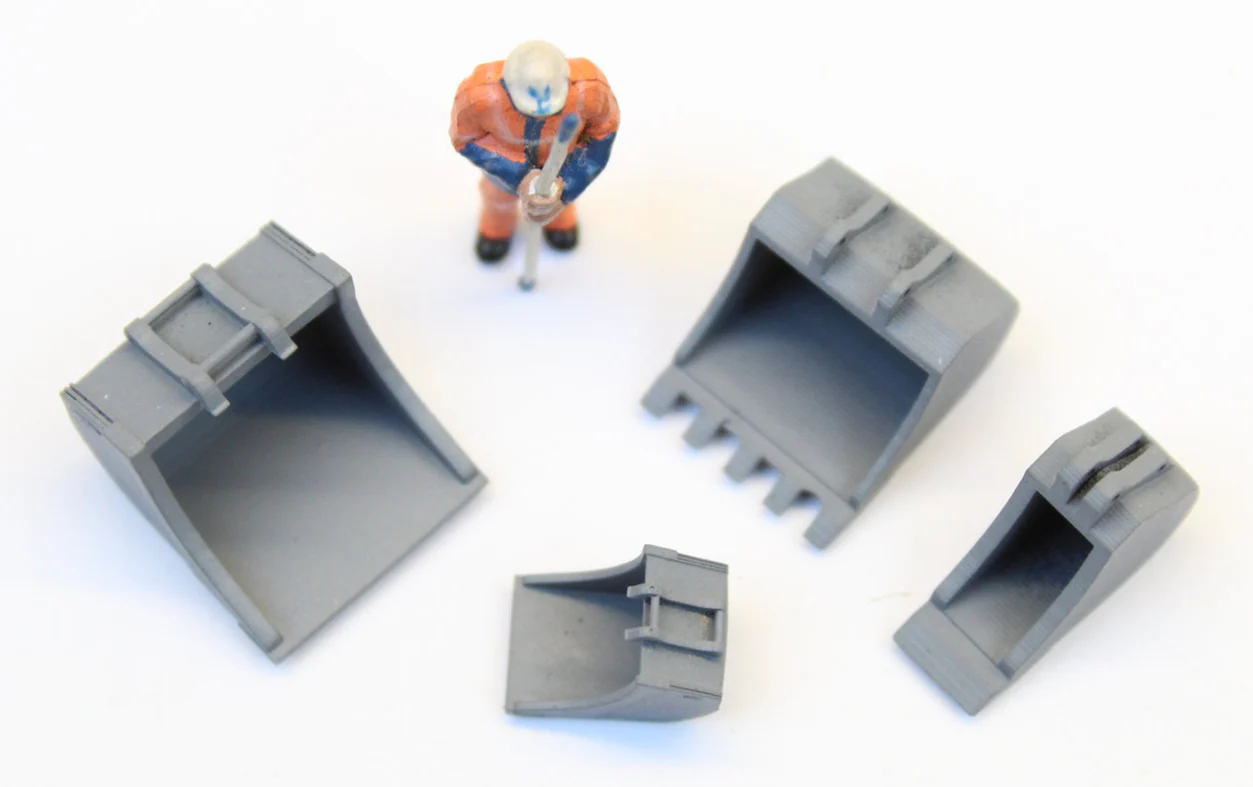 BS1060 Digger Buckets - UNPAINTED - Pack of 4 1:76 OO Gauge - Image 2