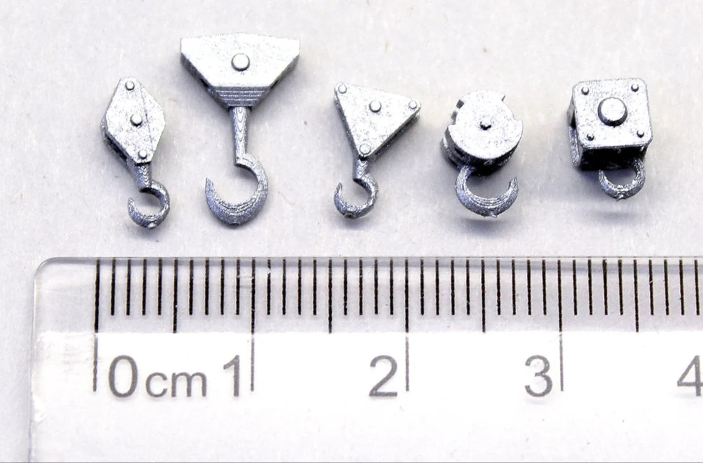 BS7023 Small Crane Hooks Pulley Blocks - UNPAINTED - 1:76 OO Gauge - Image 2