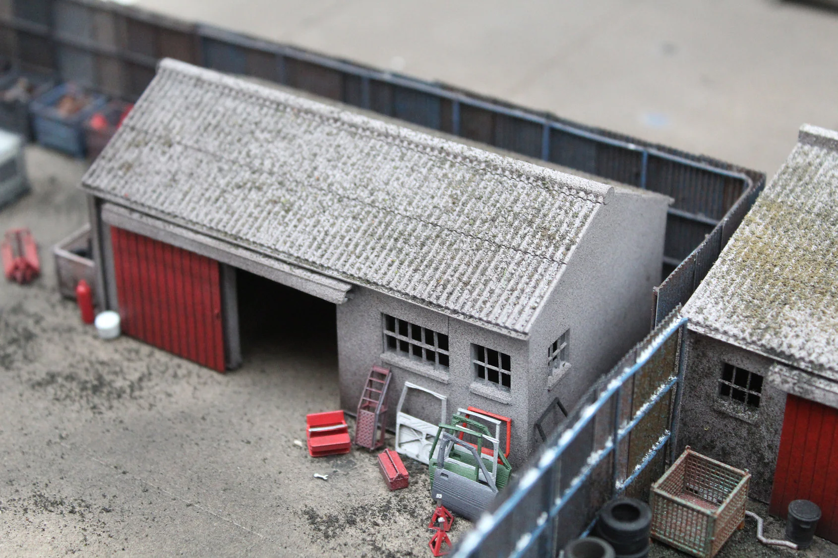 BS8031 Concrete Workshop Building Garage Peaked Roof - UNPAINTED - Image 2