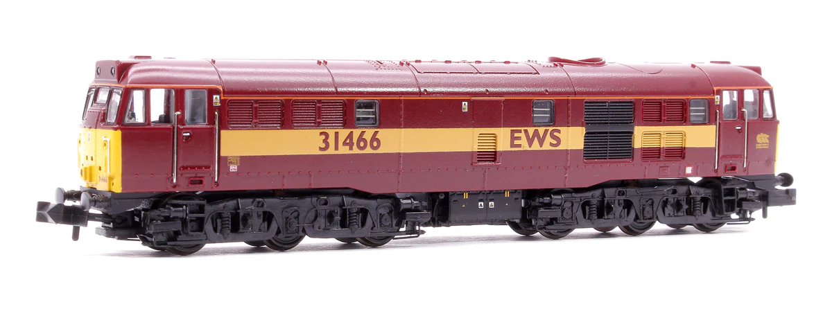 371-137SDSF Class 31/4 Refurbished 31466 EWS Diesel Locomotive (DCC Sound) Regional Exclusive - Image 4