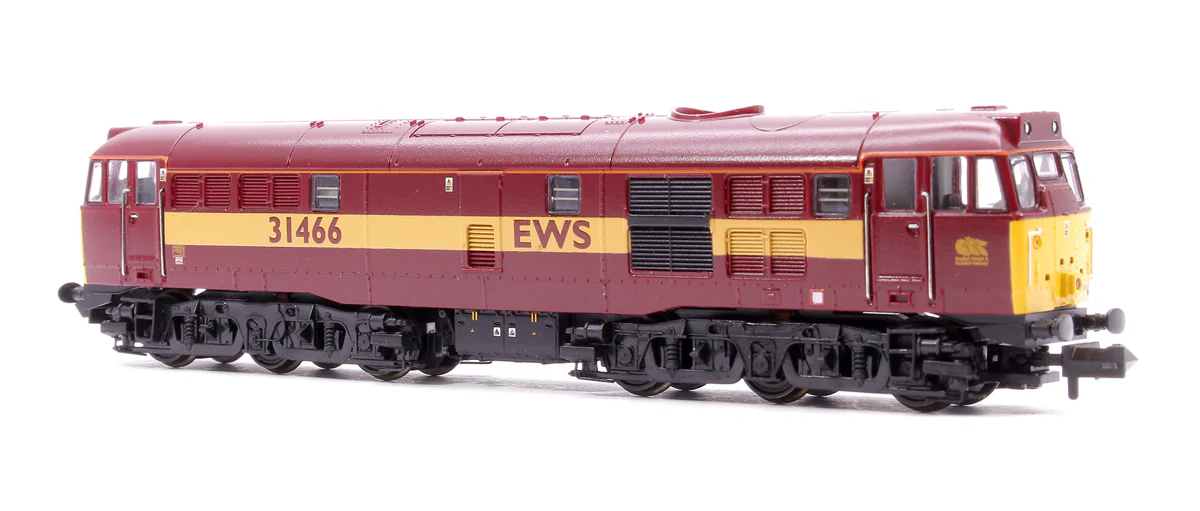 371-137SDSF Class 31/4 Refurbished 31466 EWS Diesel Locomotive (DCC Sound) Regional Exclusive - Image 5