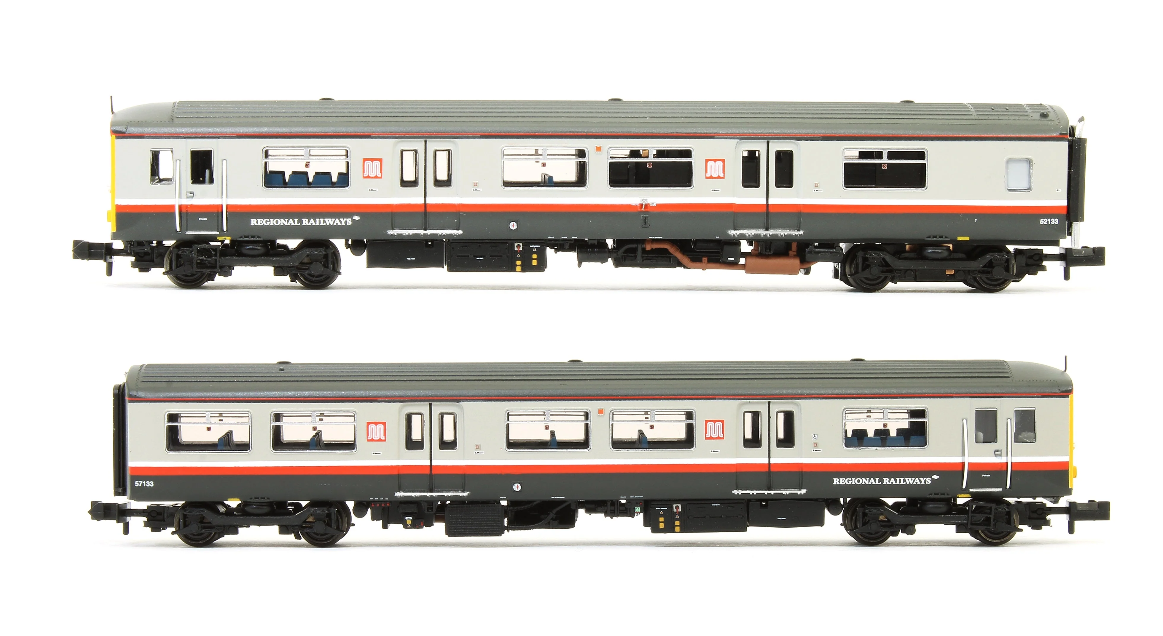 371-336SF Pre-Owned Class 150/1 2-Car DMU 150133 BR GMPTE (Regional Railways) DCC Sound