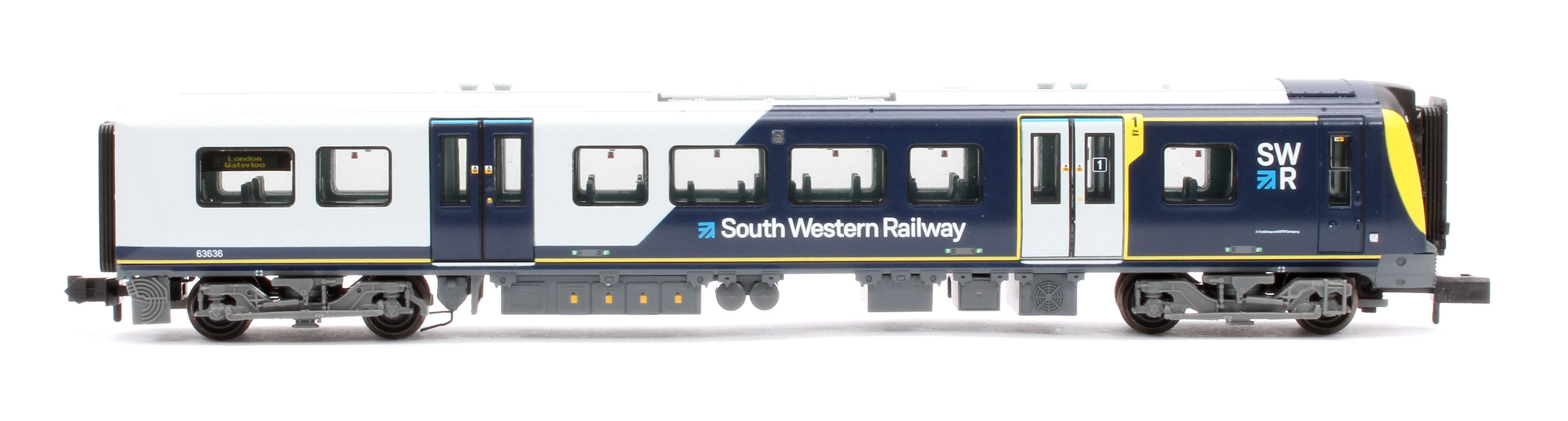 371-726 Class 450/0 4-Car EMU 450036 South Western Railway - Image 12